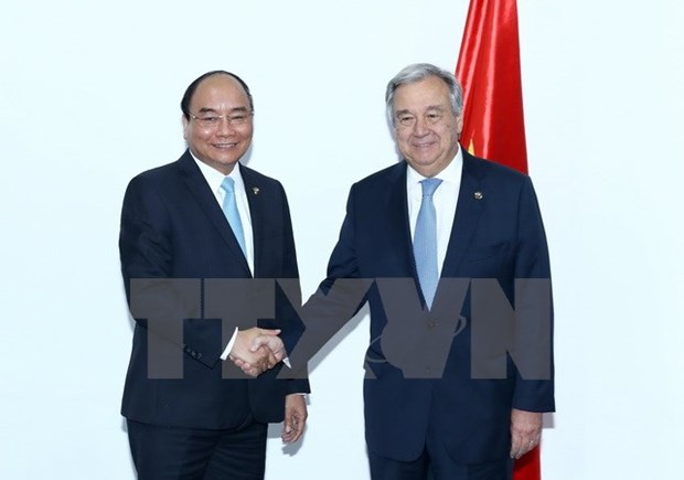 Prime Minister meet UN, EC leaders in Manila hinh anh 1