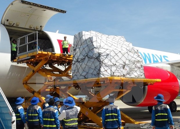 ASEAN sends aid to typhoon victims in Vietnam hinh anh 1