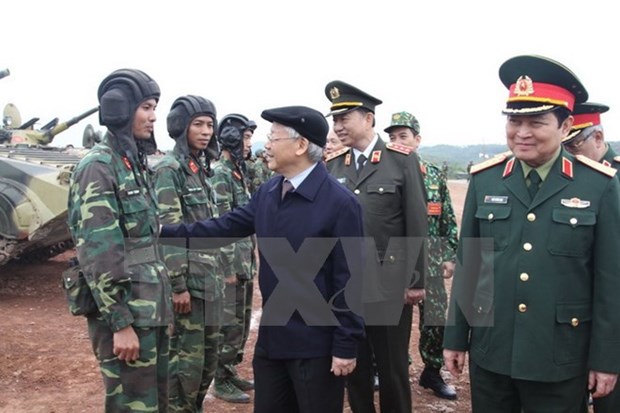 Party leader inspects training at National Shooting School hinh anh 1