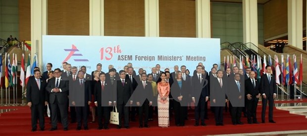 Vietnam calls for joint actions in ASEM to cope with challenges hinh anh 1