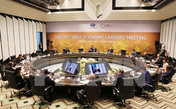 International press continues headlines on APEC 2017 hinh anh 1