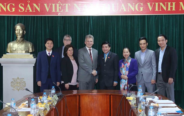 Austrian trade unions ready to share experience with Vietnam hinh anh 1