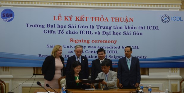 Sai Gon University accredited as first ICDL centre in HCM City hinh anh 1
