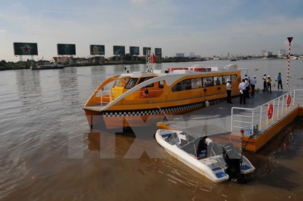 HCM City to offer more river routes hinh anh 1