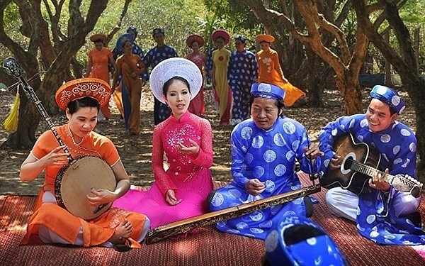 Southern folk music festival held hinh anh 1