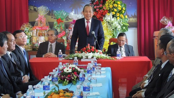 Deputy PM visits religious organisations in Kon Tum hinh anh 1