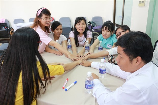 Support centres set up at universities for disabled students hinh anh 1