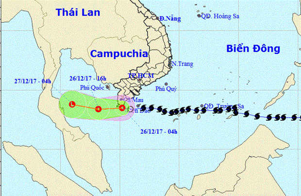 Typhoon Tembin weakens into tropical low pressure hinh anh 1
