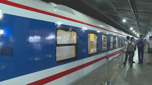 VNR launches luxury trains on North-South route hinh anh 1