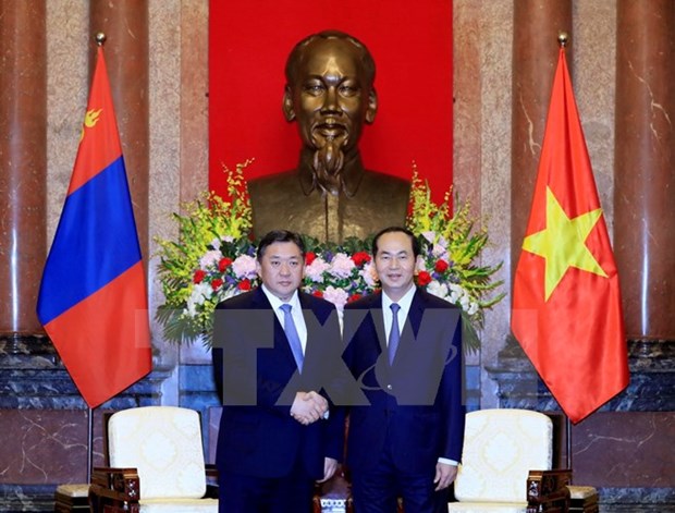 President greets Mongolian top legislator hinh anh 1