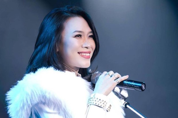 First Vietnamese music album listed on Billboard hinh anh 1
