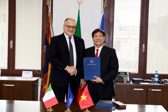 Ba Ria-Vung Tau sets up cooperation with Italian region hinh anh 1