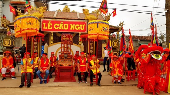 Quang Binh: Cau Ngu Festival of Canh Duong commune held hinh anh 1
