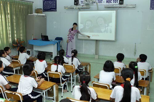 HCM City to pilot ’smart schools’ hinh anh 1