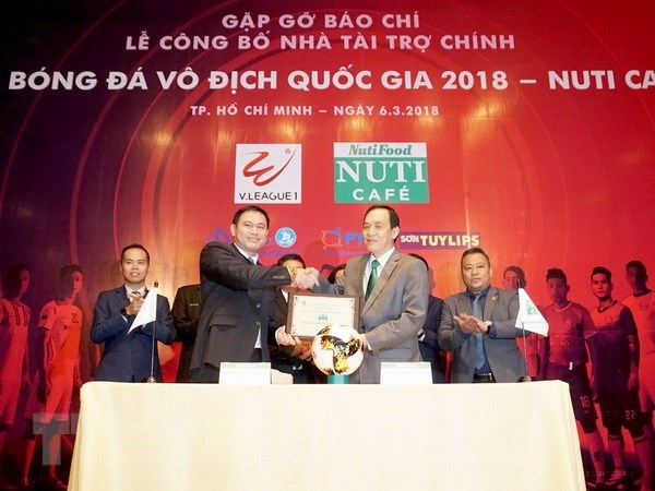 Nutifood becomes main sponsor of V.League 2018 hinh anh 1