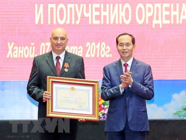 President commends Vietnam-Russia Tropical Centre for contributions hinh anh 1