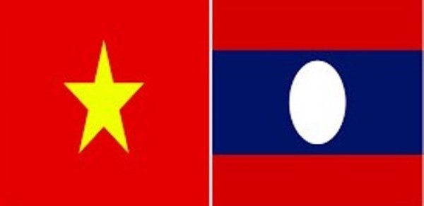 Literature, art works spotlight Vietnam-Laos solidarity hinh anh 1