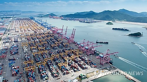 RoK's exports soar 9.3 percent in first days of March hinh anh 1