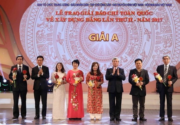 Press Awards continues to disseminate Party building hinh anh 1