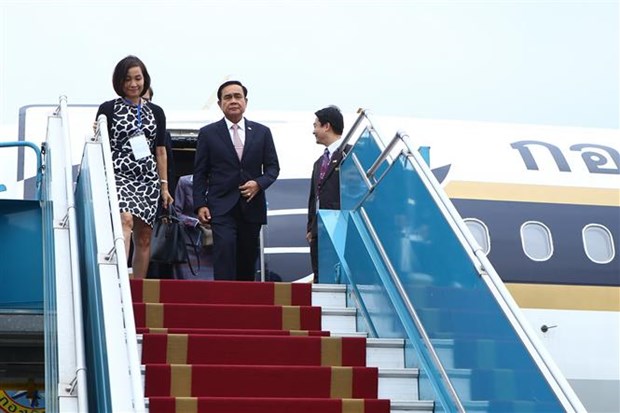 PM: Measures needed to lift Vietnam-Thailand trade to 15 billion USD hinh anh 1