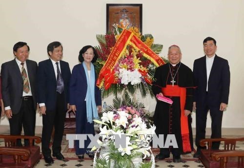 Easter greetings extended to Catholics in Hanoi hinh anh 1