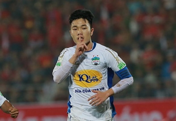 Midfielder Luong Xuan Truong in Football Tribe’s Asia XI for March hinh anh 1