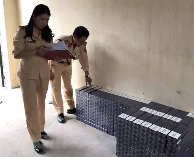 Vietnam to auction smuggled cigarettes for export hinh anh 1