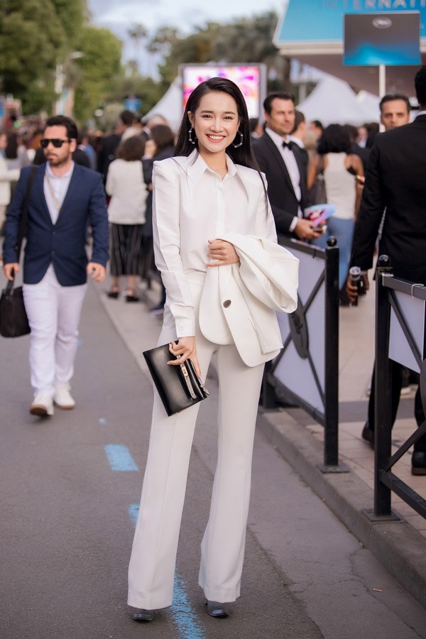 Vietnamese actress debuts in Cannes as producer hinh anh 1