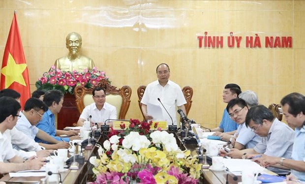 PM asks Ha Nam to improve business climate hinh anh 1