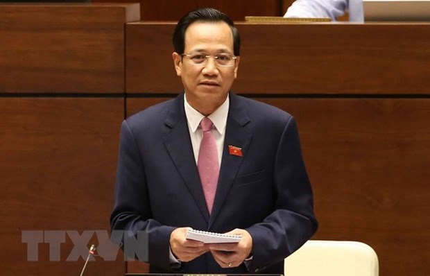 Labour minister clarifies guest worker issues at NA session hinh anh 1
