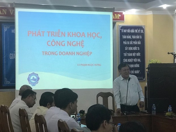 Technology application to boost productivity suggested hinh anh 1