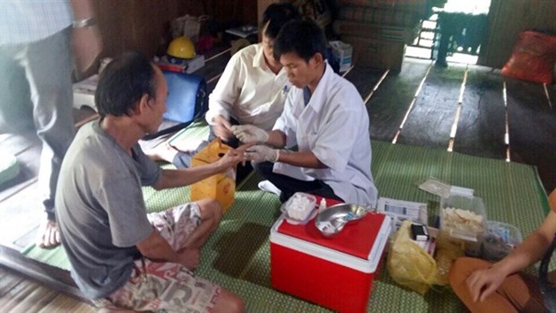 Vietnam begins testing HIV through saliva hinh anh 1