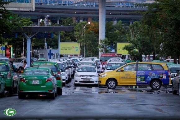 HCM City to revise plan to limit taxis hinh anh 1