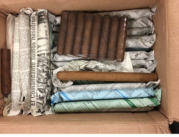 More efforts required to fight cigar smuggling hinh anh 1