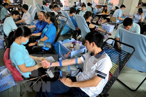 “Red Journey” returns to Can Tho, aims for 1,100 blood units hinh anh 1