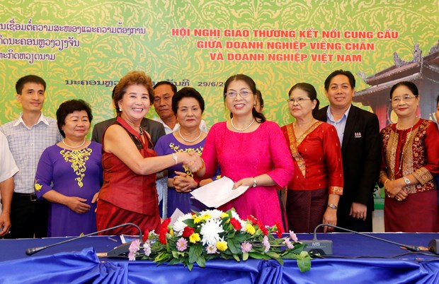 Vientiane conference links Vietnamese, Lao businesses hinh anh 1