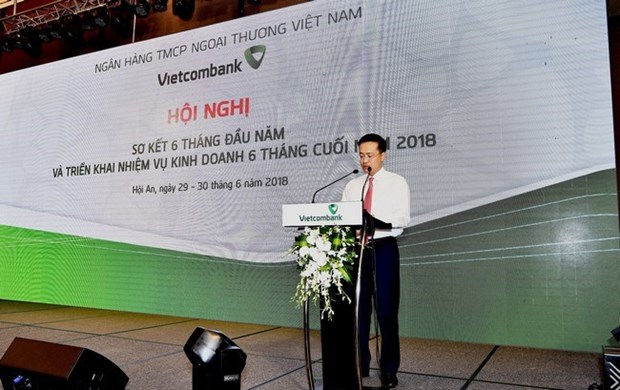 Vietcombank’s pre-tax profit up 52 percent in six months hinh anh 1