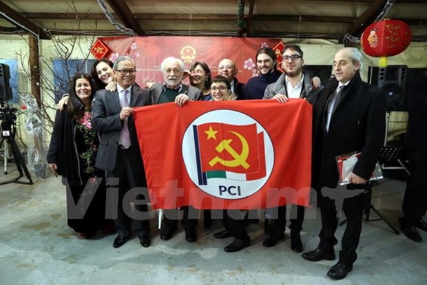 Vietnam attends first congress of Italian Communist Party hinh anh 1
