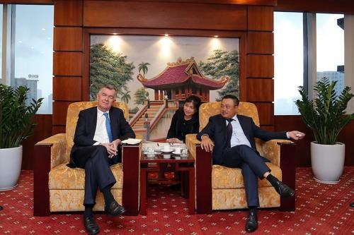 French bank interested in Vietnam’s thermal power projects hinh anh 1