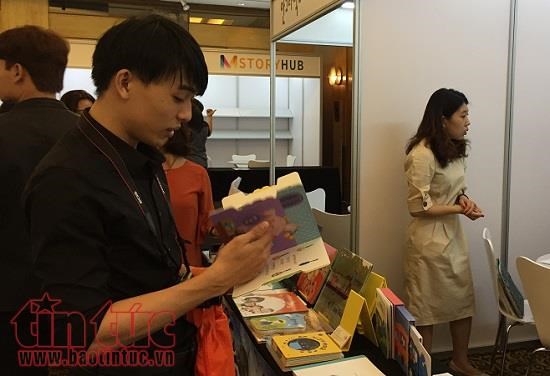 Korean book fair in Ho Chi Minh City opens hinh anh 1
