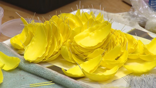 Beautify your life with clay flowers hinh anh 4