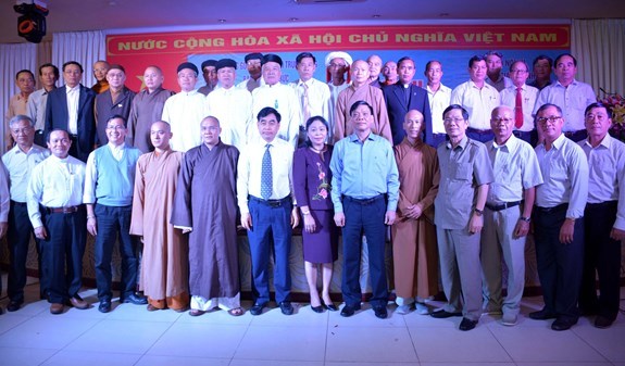 Religious dignitaries trained in defence, security hinh anh 1