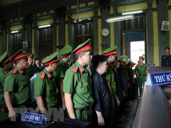 Five sentenced to death in major drug trafficking case hinh anh 1