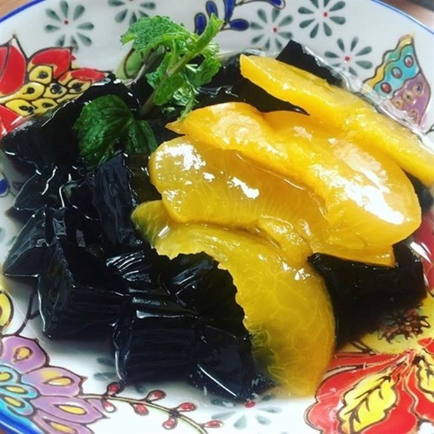 Cao Bang Grass Jelly: A summertime treat hinh anh 1
