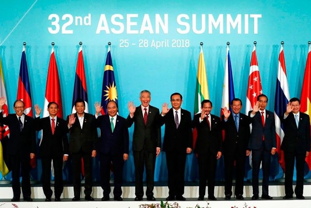 Myanmar President calls for more efforts in ASEAN Community building hinh anh 1