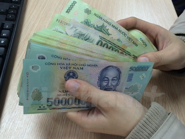 Rise of 5.3 percent in regional minimum wage for 2019 proposed hinh anh 1