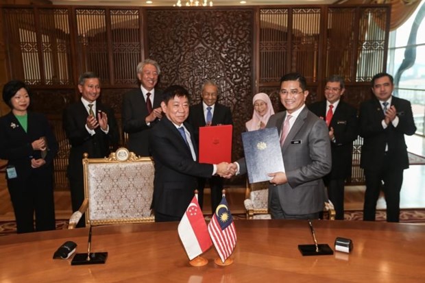 Singapore, Malaysia defer construction of high-speed rail hinh anh 1