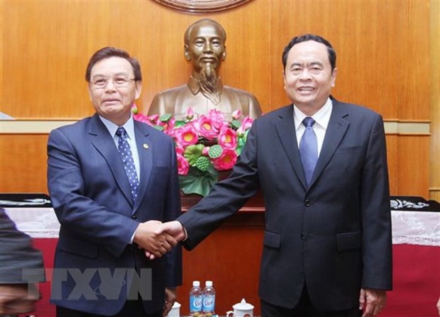 Vietnam, Laos foster cooperation in front work hinh anh 1