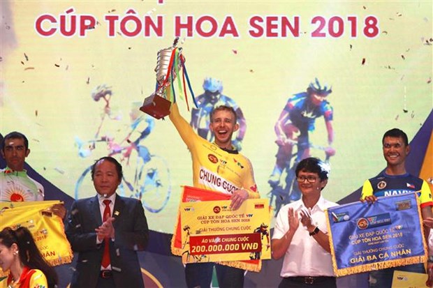Dutch cyclist triumphs at VTV Int’l Cycling Tournament hinh anh 1