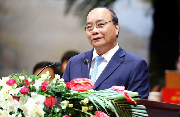 PM commends trade unions for contributions to national development hinh anh 1